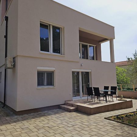 Apartment Lili Biograd Na Moru Exterior foto